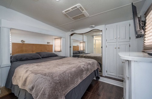 Lindale House | Triple W Eagle RV 1