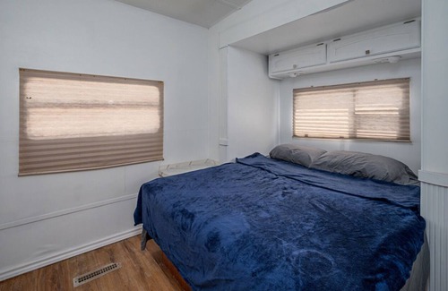 Tyler House | Triple W Rentals Jayco Super Lite 2