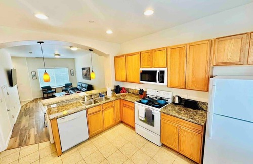 Reno House | Triplex Breing The Entire Team/6Bd 6.5Ba/Sleeps21