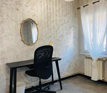 Les Pennes-Mirabeau House | Triplex cosy au cœur du village