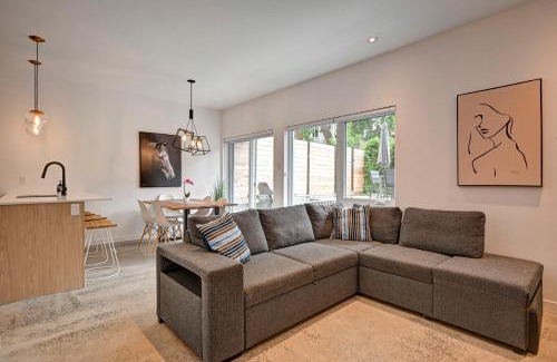 Pointe-Saint-Charles Apartment | TripMontreal 102
