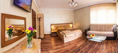 Narechen House | Trite Bora Guest House