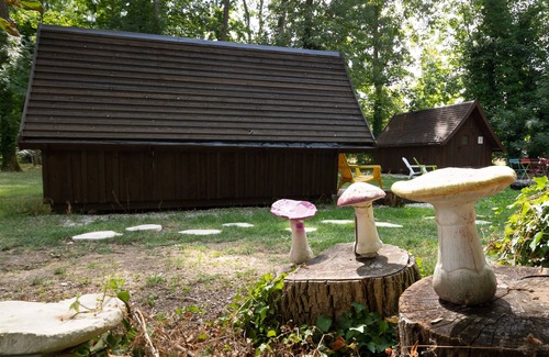 Bar-sur-Aube Cabin | Troll bivouac