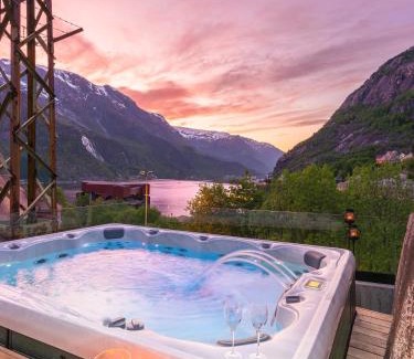 Tyssedal Apartment | Trolltunga Sleep