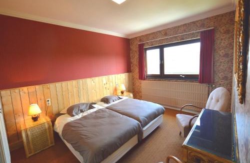 Trooz House | Trooz Villa with Pool & Sauna