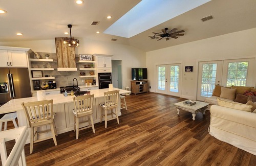 Bonita Springs House | Tropical Dreams Estate perfect for unforgettable family getaways