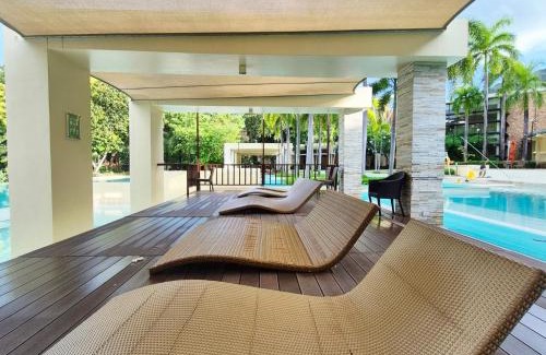Nasugbu Apartment | Tropical Escape at Pico De Loro