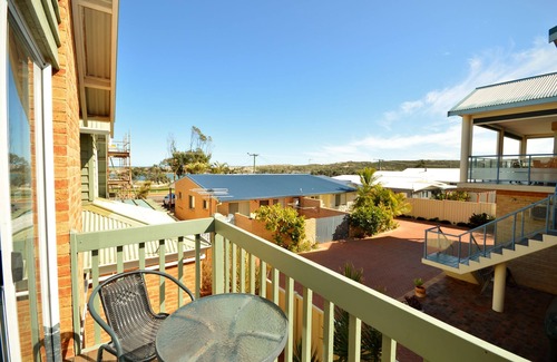 Kalbarri Apartment | Tropical Hideaway - Kalbarri, WA