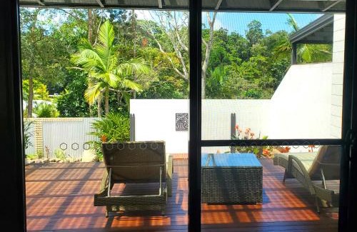 Kuranda House | Tropical Kuranda Modern Retreat
