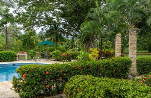 Damas Apartment | Tropical Oasis Family 2bdr