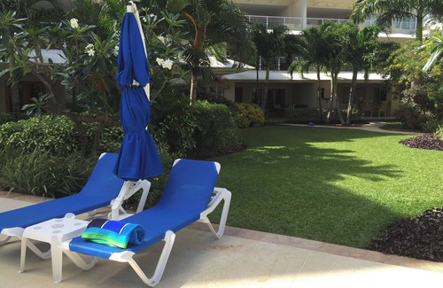 West Coast Condo | TROPICAL PARADISE ON THE BEACH