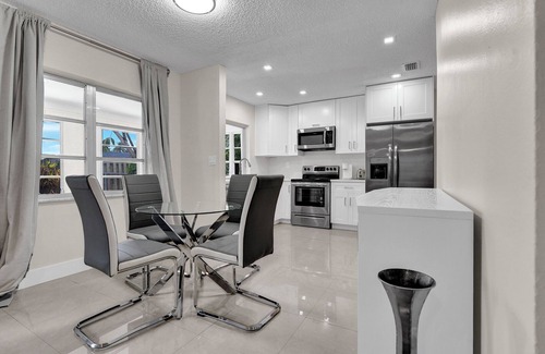 Tamarac House | Tropical Poolside Retreat in Tamarac - Lots of Activities!