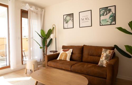 Asnieres-sur-Seine Apartment | Tropical style appartement ā 10min de paris