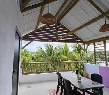 Grand River South East Hotel | Tropical Sunshine Restaurant and campment