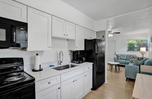 Tarpon River Apartment | Tropical View Escape - 1BR