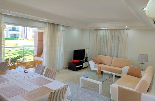 Side Apartment | Tropicana community and home are very popular and guarantee a wonderful holiday