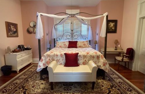 Jesup Bed & Breakfast | Trowell Historic Inn