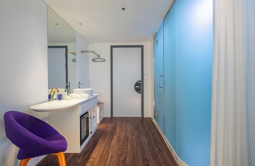 Hon Gai Hotel | Tru by Hilton Ha Long Hon Gai Centre