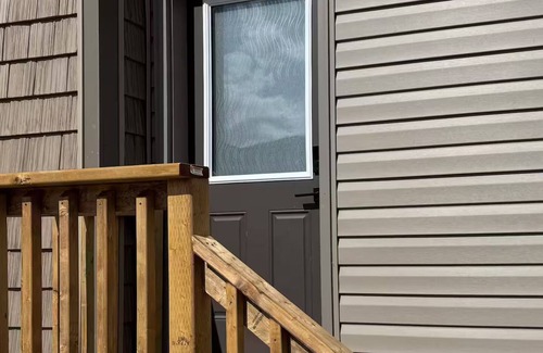 Winnipeg Apartment | Trueserve Elegant 2-Bedroom Basement Suite