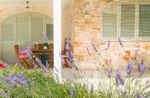 Selva di Fasano Apartment | TRULLI GIACI&MAURI