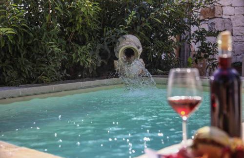 Ceglie Messapica House | Trullo Madia e Dimora Giorgio