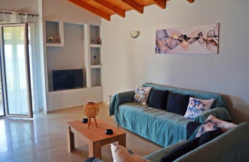 Dafnata Apartment | Tsaki seaview apartment