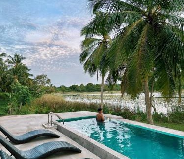 Embilipitiya Villa | Tsuru Villa