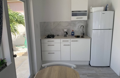 Noord House | Tu Casita en Aruba (BUSINESS STUDIO)