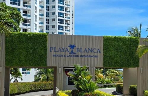 Playa Blanca Apartment | Tu escapada en Playa B Town Center Suites