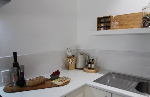 North Rothbury Cottage | Tucked away in the Heart of the Hunter valley