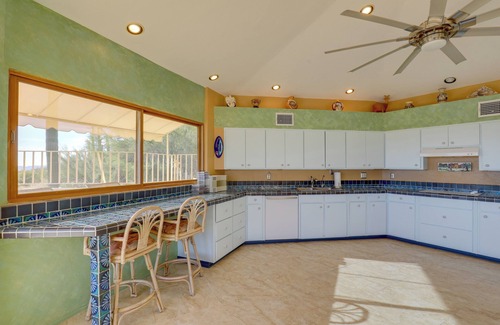 Tucson House | Tucson Retreat w/Superb Mountain Views & Pool!