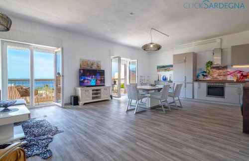 Alghero City Centre Apartment | Tudor Flat sea view with WiFi unlimited, next to the sea