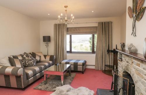 Symonds Yat House | Tudor House