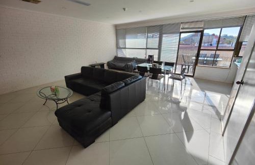 Greenway Apartment | Tuggeranong Short Stay #06 - Sleeps 6