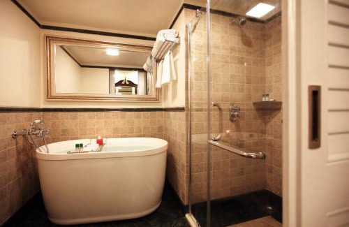 Ramdaspeth Hotel | Tuli Imperial