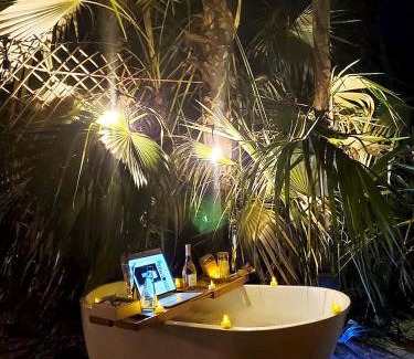 Tibbett's Turn Villa | Tulixx Cayman Villa