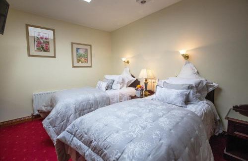 Lisnagunogue Hotel | Tullyglass House Hotel