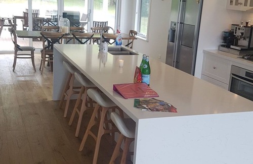 Flinders House | TULLYNEAR- Flinders Beach House