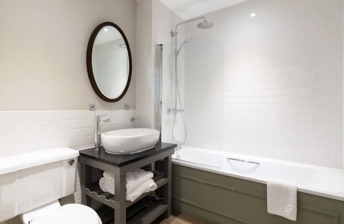 Thurlow Park Hotel | Tulse Hill