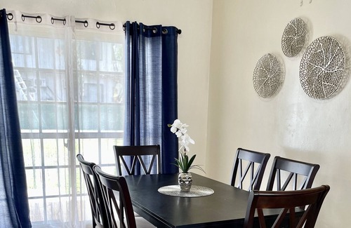 Tamuning House | Tumon Location near beaches!!