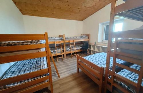 Podgorje Hostel | Tumova koča na Slavniku