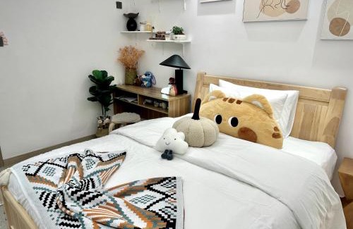 Jincheng Apartment | Tung Blossom House