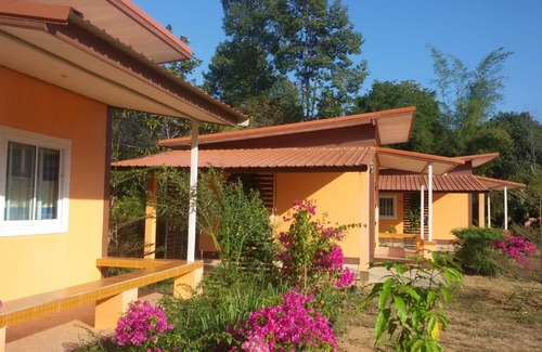 Mukdahan Ski Chalet | Tungngoen Resort