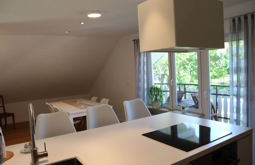 Waltershofen Apartment | Tuniberglounge - Sehr Moderne und Helle Wohnung