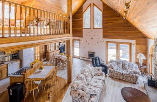 Nicholson House | Tunkahannock Creek Cabin