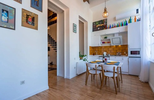Chugureti House | Turpa - Bohemian Designer Loft on Aghmashenebeli