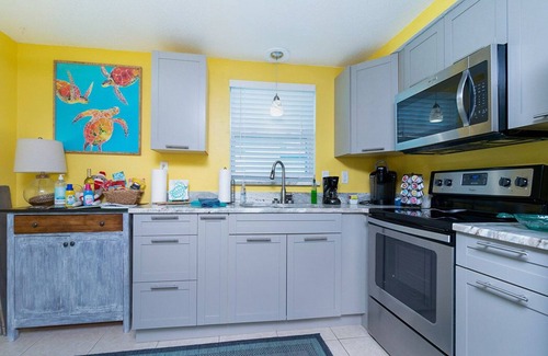 Englewood Villa | Turtle Cay at The Beach Shack! Come On Down!