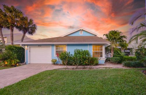 Jensen Beach House | Turtle House - Heated Pool Home In Jensen Beach