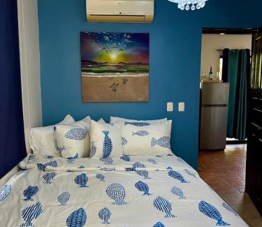 Coco Sunset Hills House | Turtle's Nest Condo