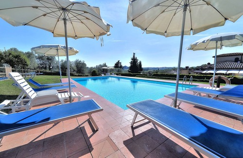 Montespertoli Apartment | Tuscan Apart for 4/5 persons, WIFI, AIR-CO, SW-POOL, all comforts in the country